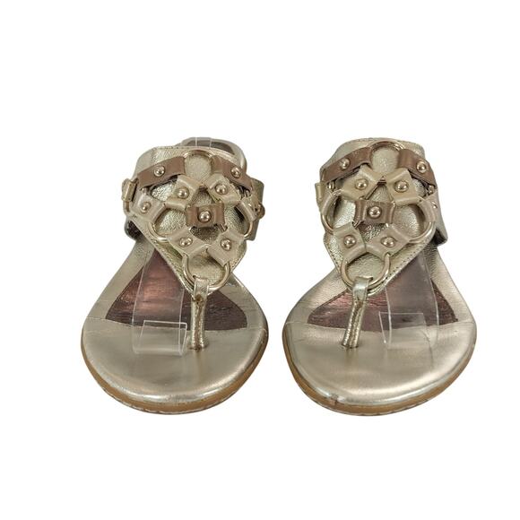 SOFFT! GOLDEN GENUINE LEATHER W/GOLD CHAINMAIL FRONT STACKED HEELS! SZ 6M - Picture 5 of 12